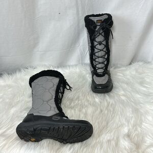 UGG Capstone Black/Grey Winter Boots Sz 7